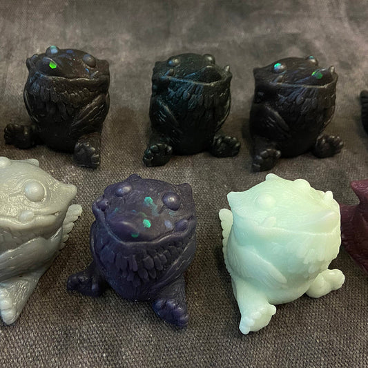 BLANK GLOW IN THE DARK FAFFNUFF CAST FIGURE- DARK SPARKLE COLOR