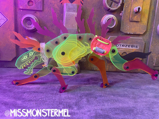 LASER HOUND - POSEABLE ACRYLIC FIGURE NUMBER 5