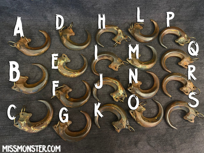 RUSTY IRON CLAW PENDANT