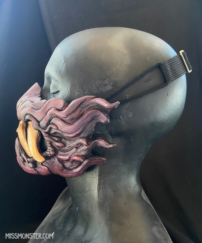 SNARL HALF MASK- PAINTED
